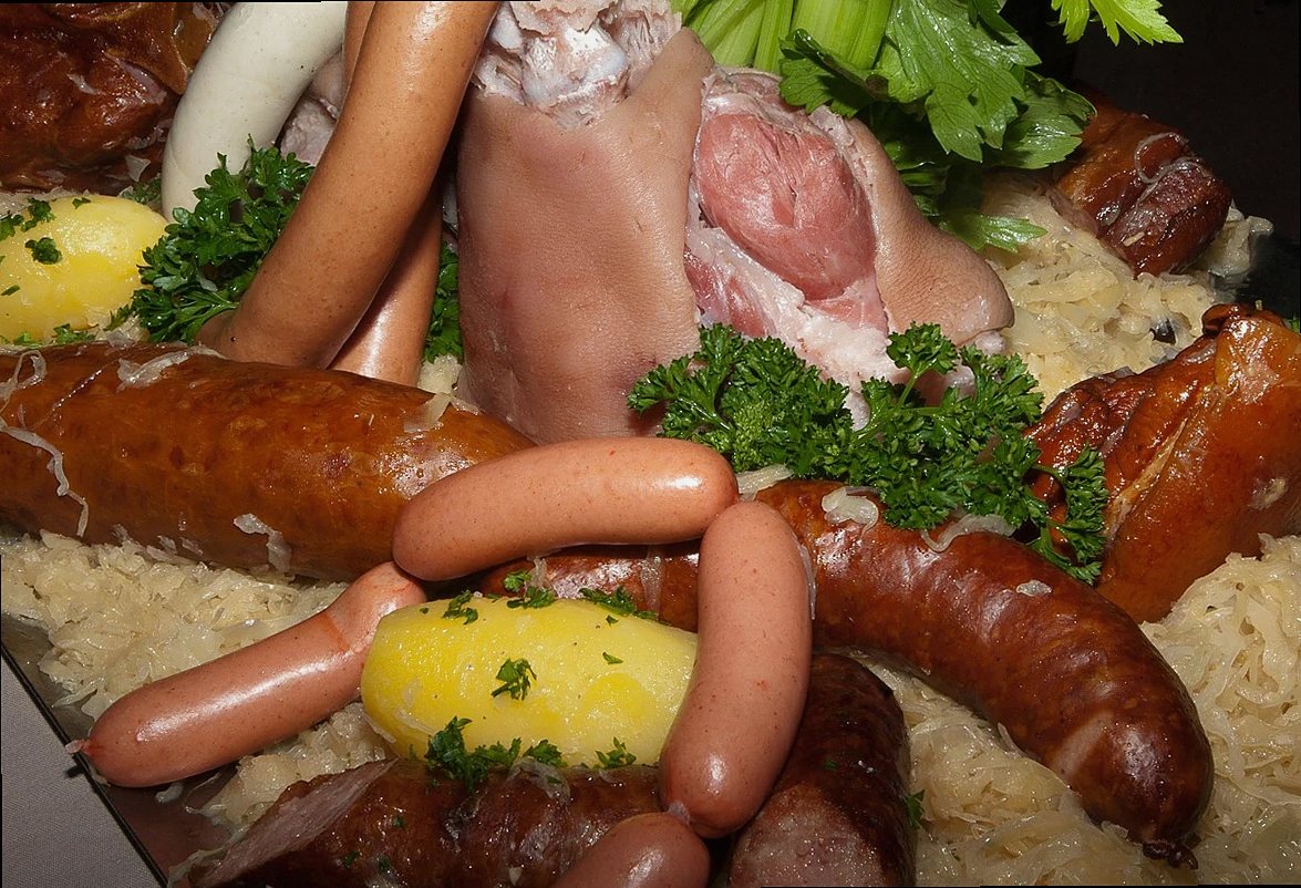 How to order deli catering for the first time